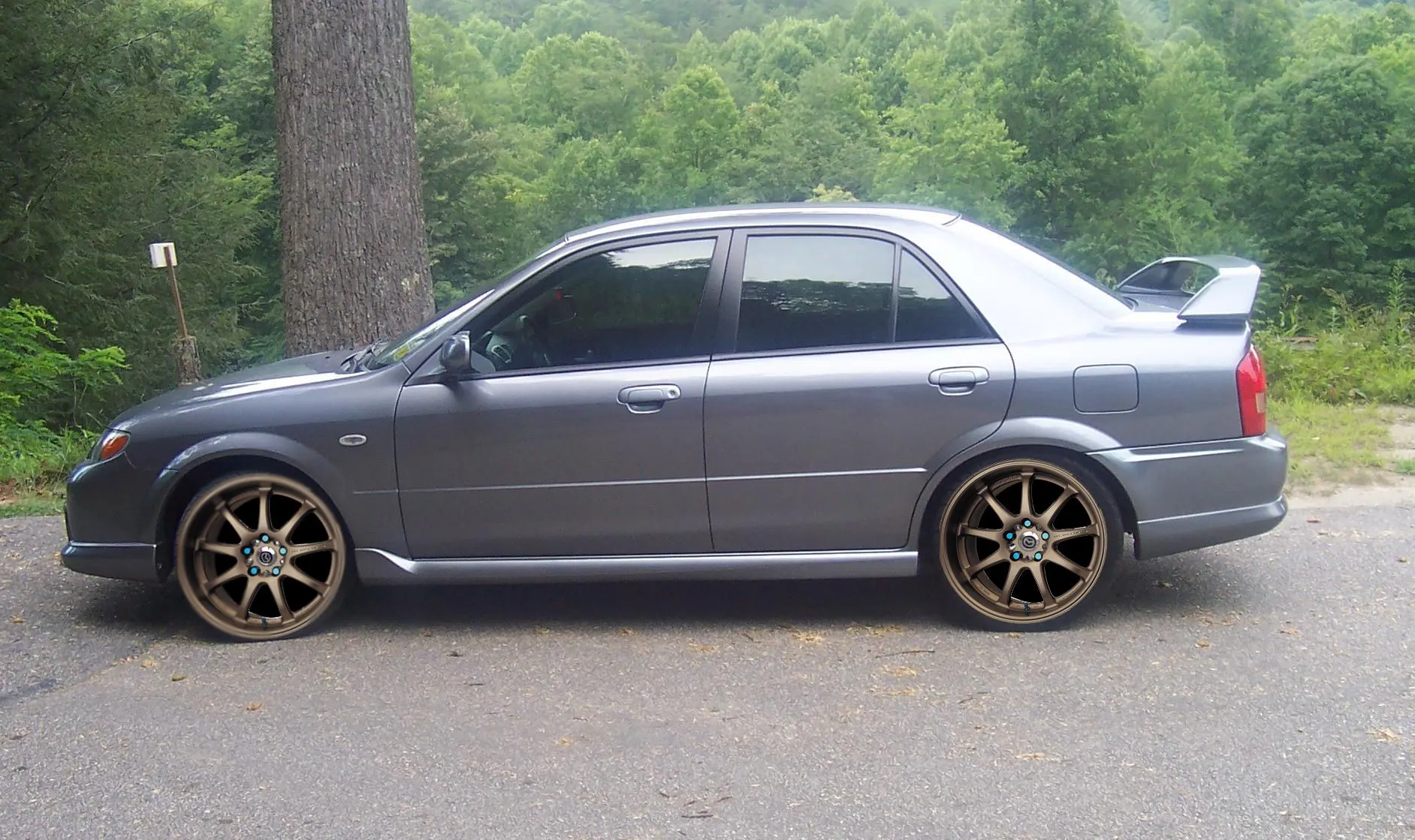 Mazdaspeed1-bronzerims.jpg