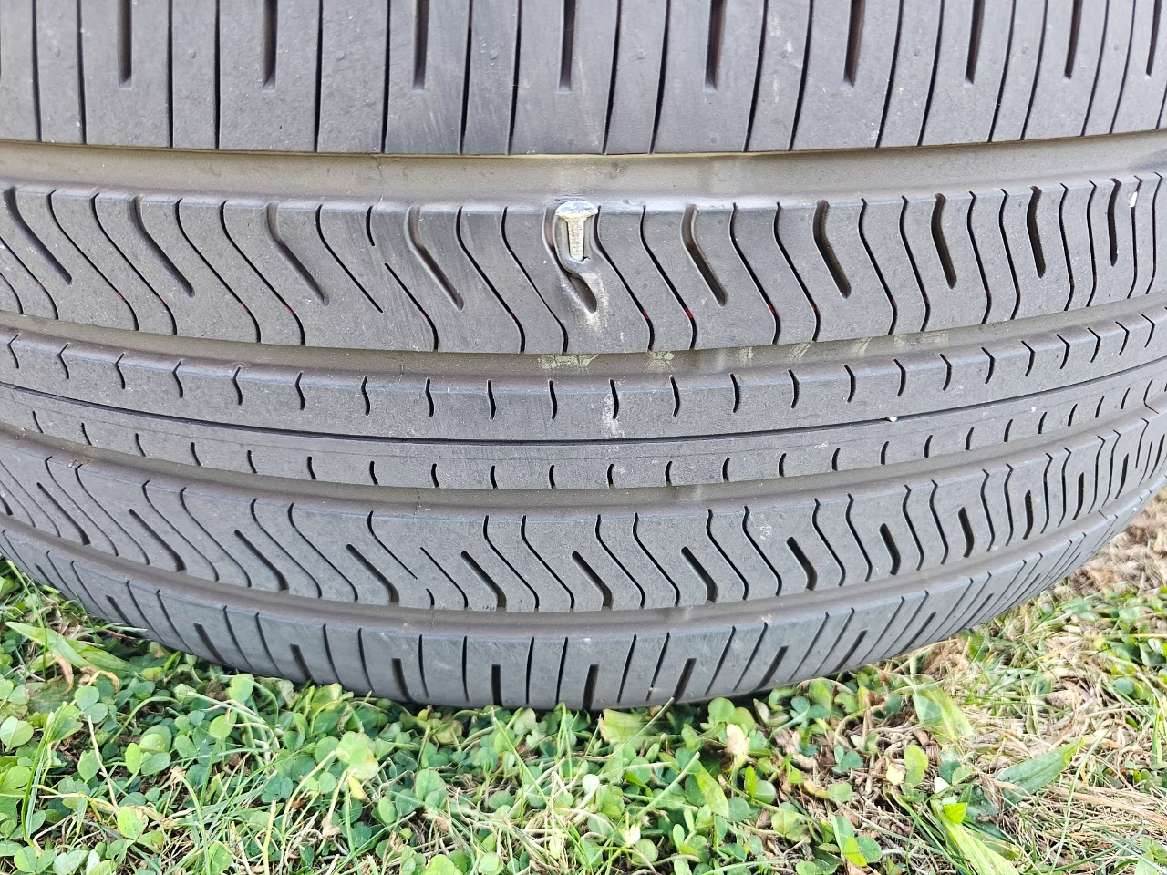 Meleys - Flat Tire(1).webp