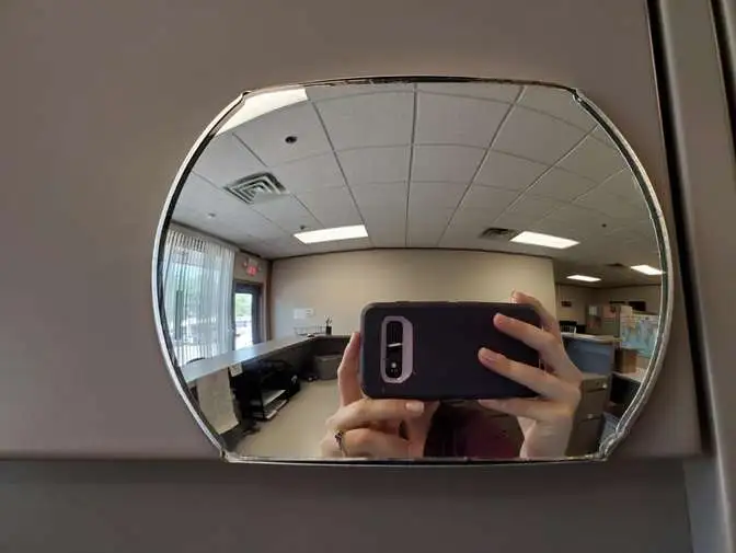 mirror22.jpg