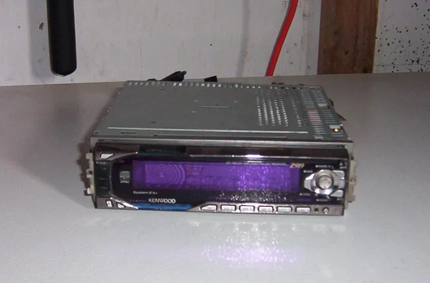 MP3 kenwood head unit (Z919).webp