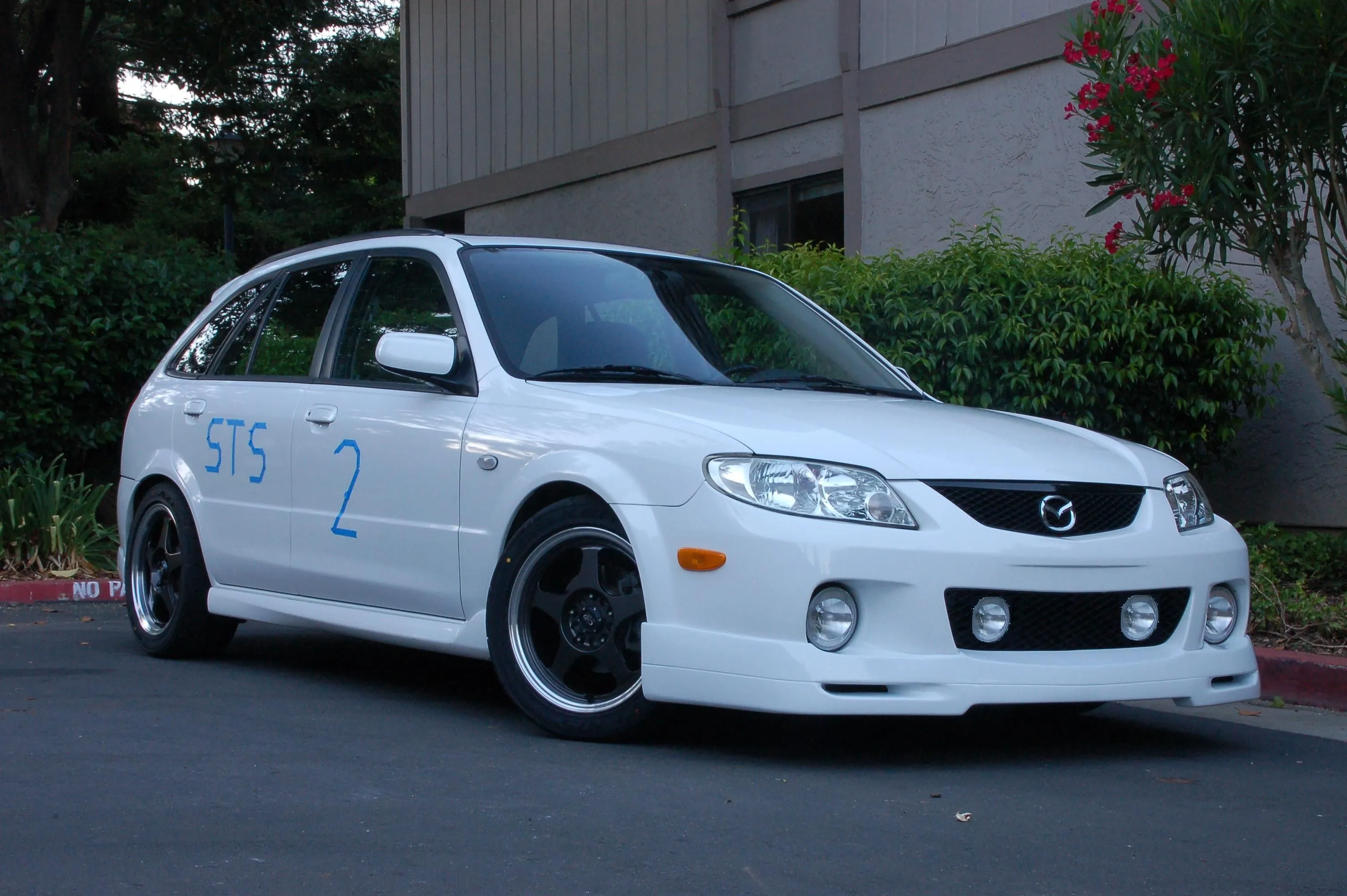 new fog lights.JPG