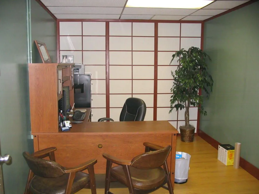 Office 001.webp