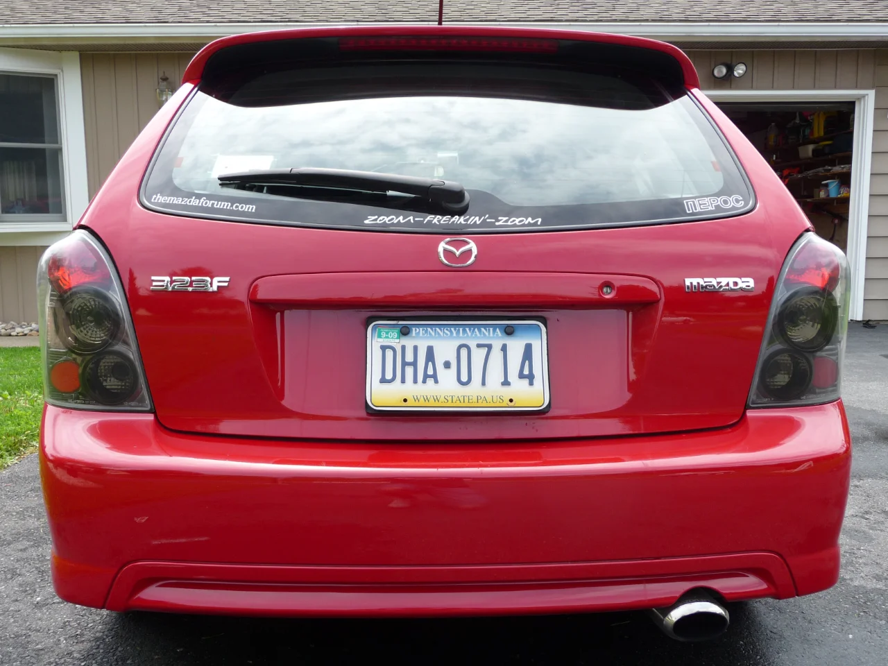 P5 - 323F and Caliper Clearance 001.webp