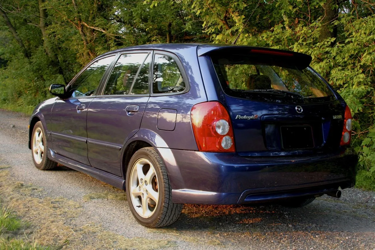 P5 Rear 3_4.jpg