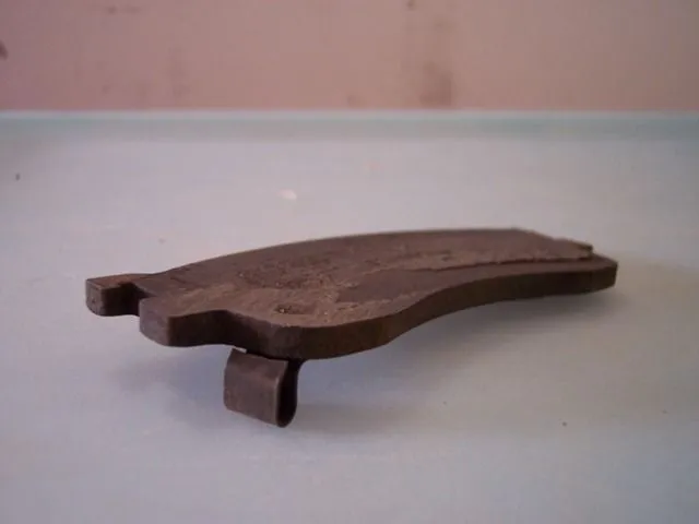 Protege - rear brake pad 2.JPG