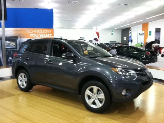 Rav4 2014.JPG