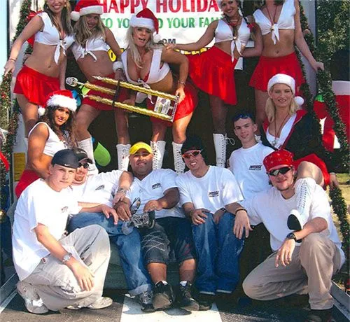 santagirls500.webp