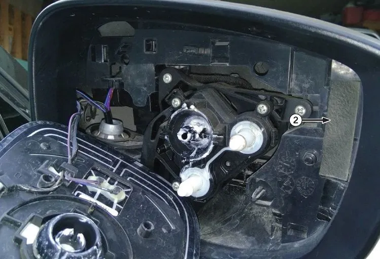 sidemirrorglass3.JPG