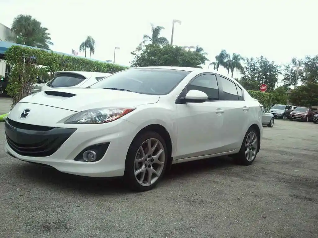 SKYACTIVE SEDAN 001.jpg