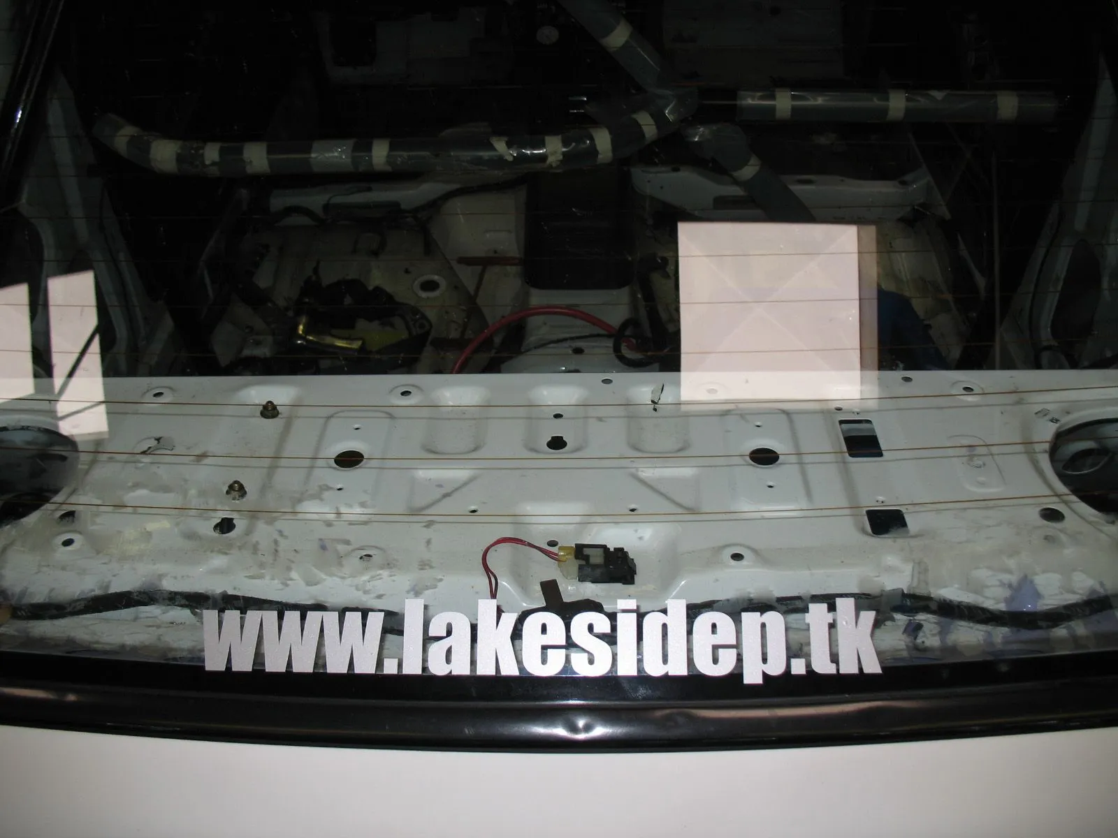 SR20 006.webp