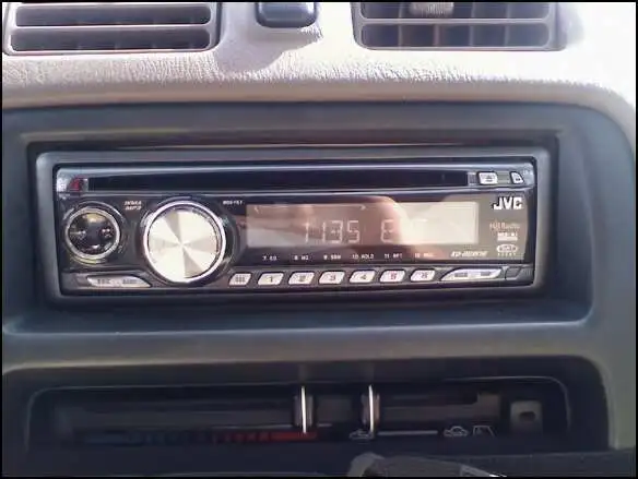 stereo.jpg