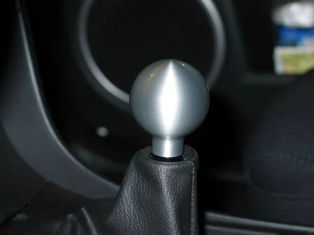 stick_shift_1.jpg