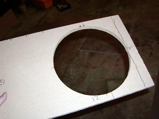 sub box hole.webp