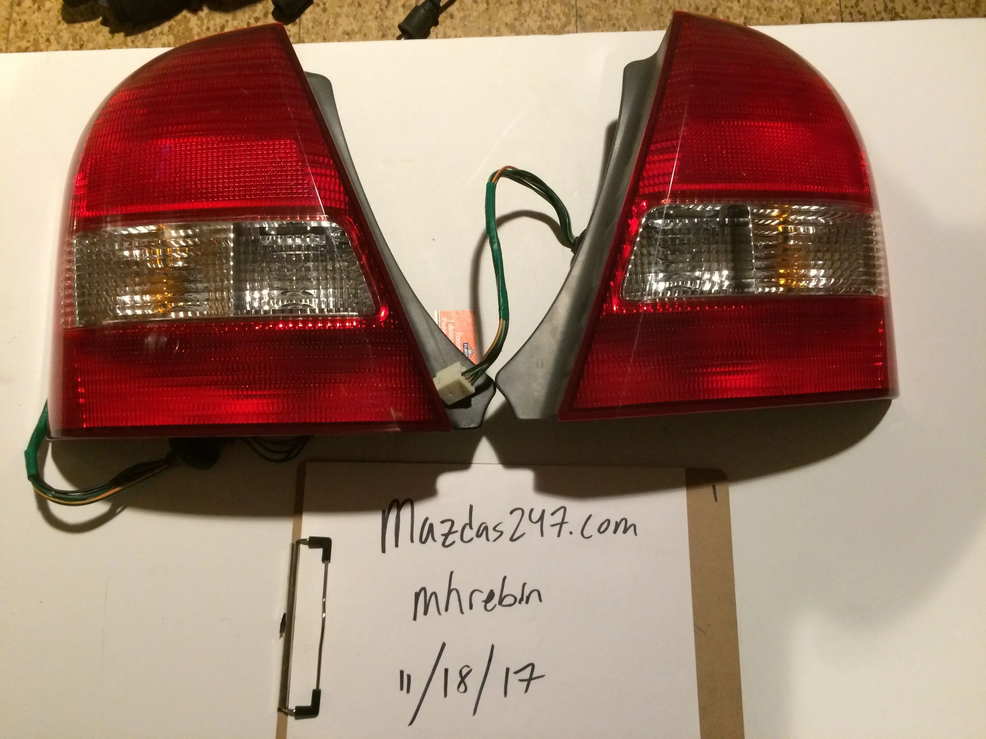 taillights_outer.webp