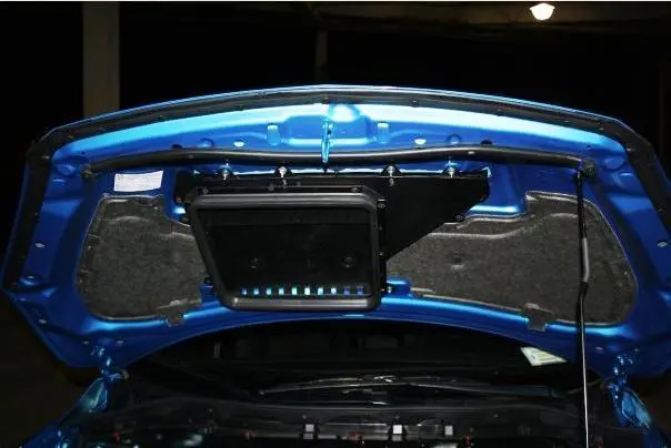 Under Hood 1.JPG