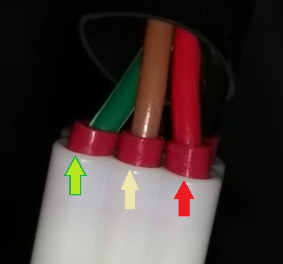 Upper connector 1.jpg