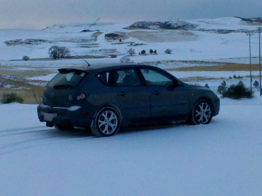 Winter Mazda 1.jpg