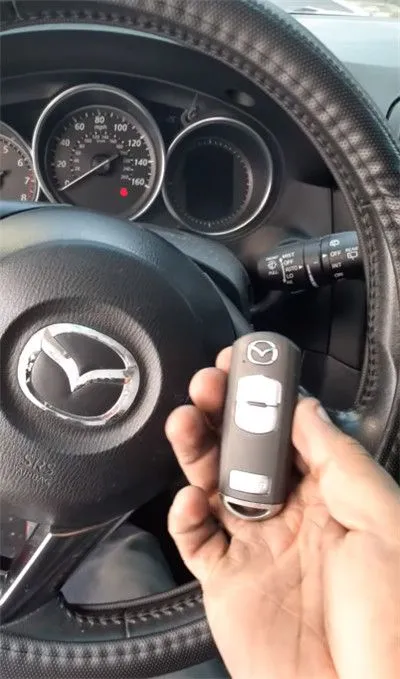 x100-pro2-mazda-cx5-2014-add-key-1.jpg