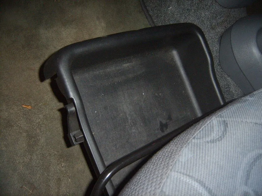 Yaris-Secret-Storage-Compartment-Under Seat.JPG