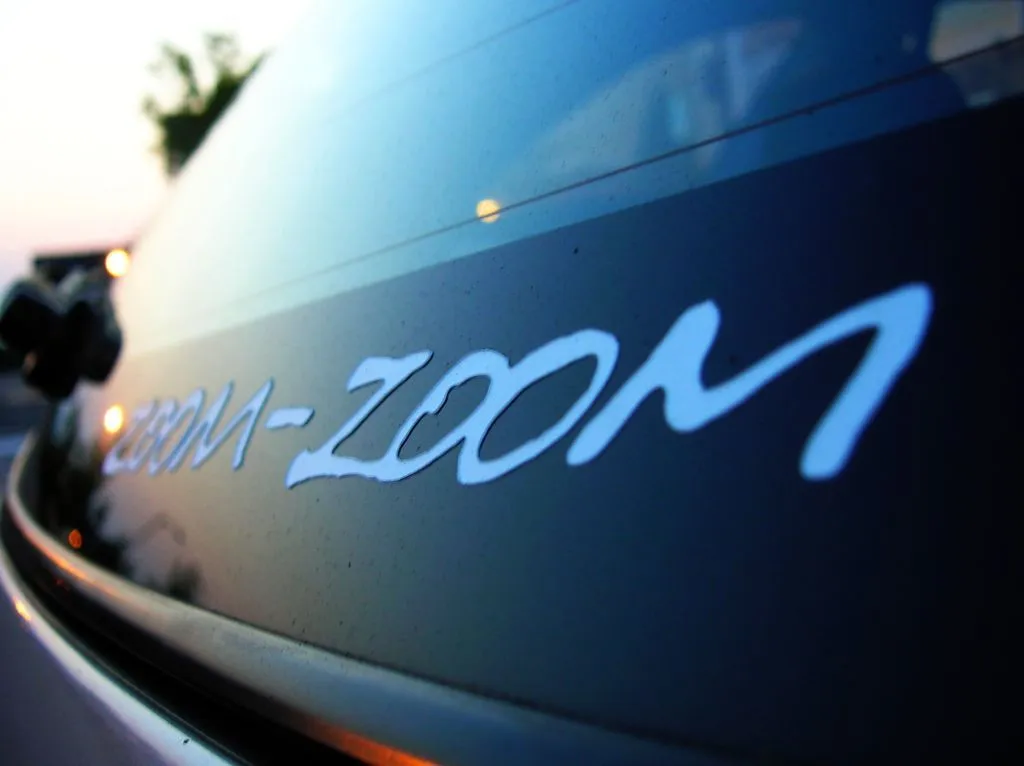 zoomzoom.webp