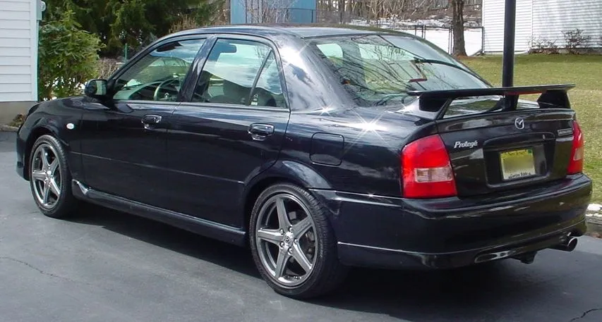 035_r34.JPG