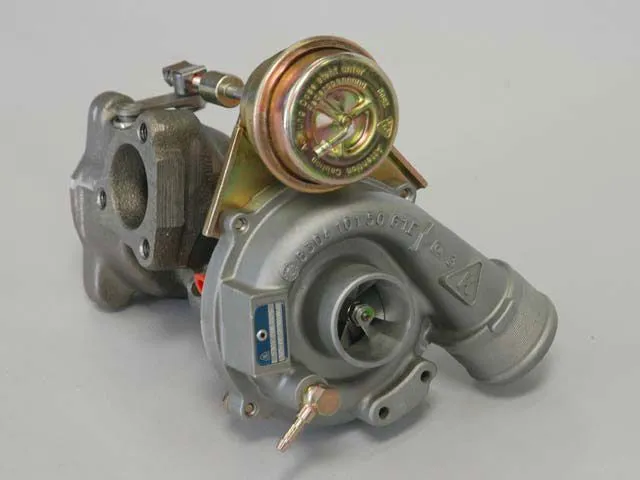 0505eurp_01_z+audi_18t_aftermarket_parts+ko4_turbo.jpg