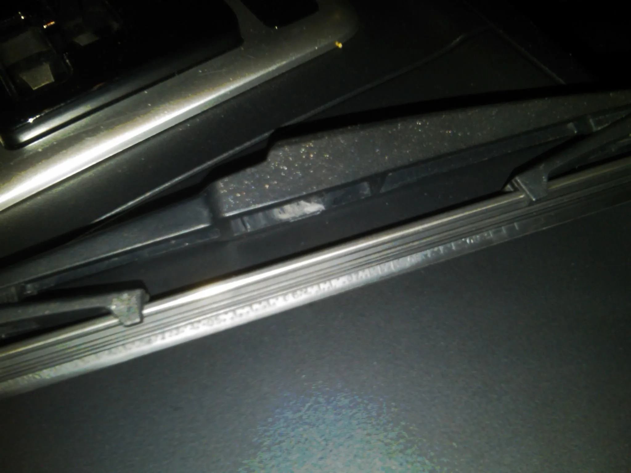 08 slide new blade assembly into arm.jpg