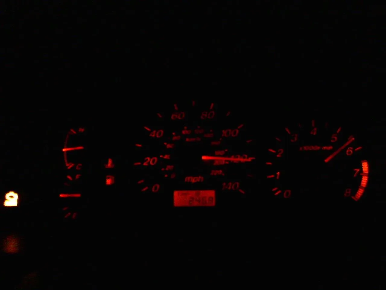 1011070607-00.jpg