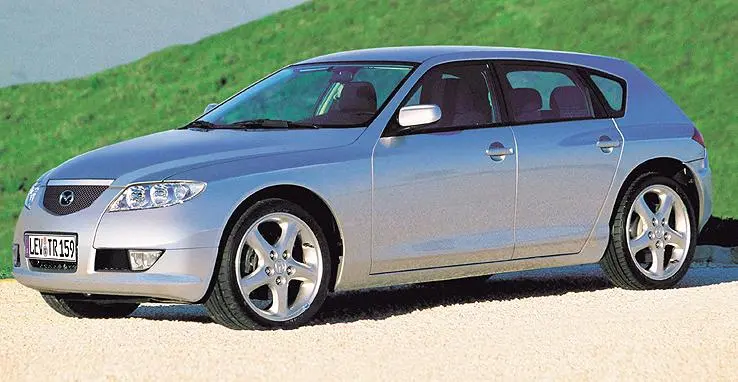 2004mazda323.jpg