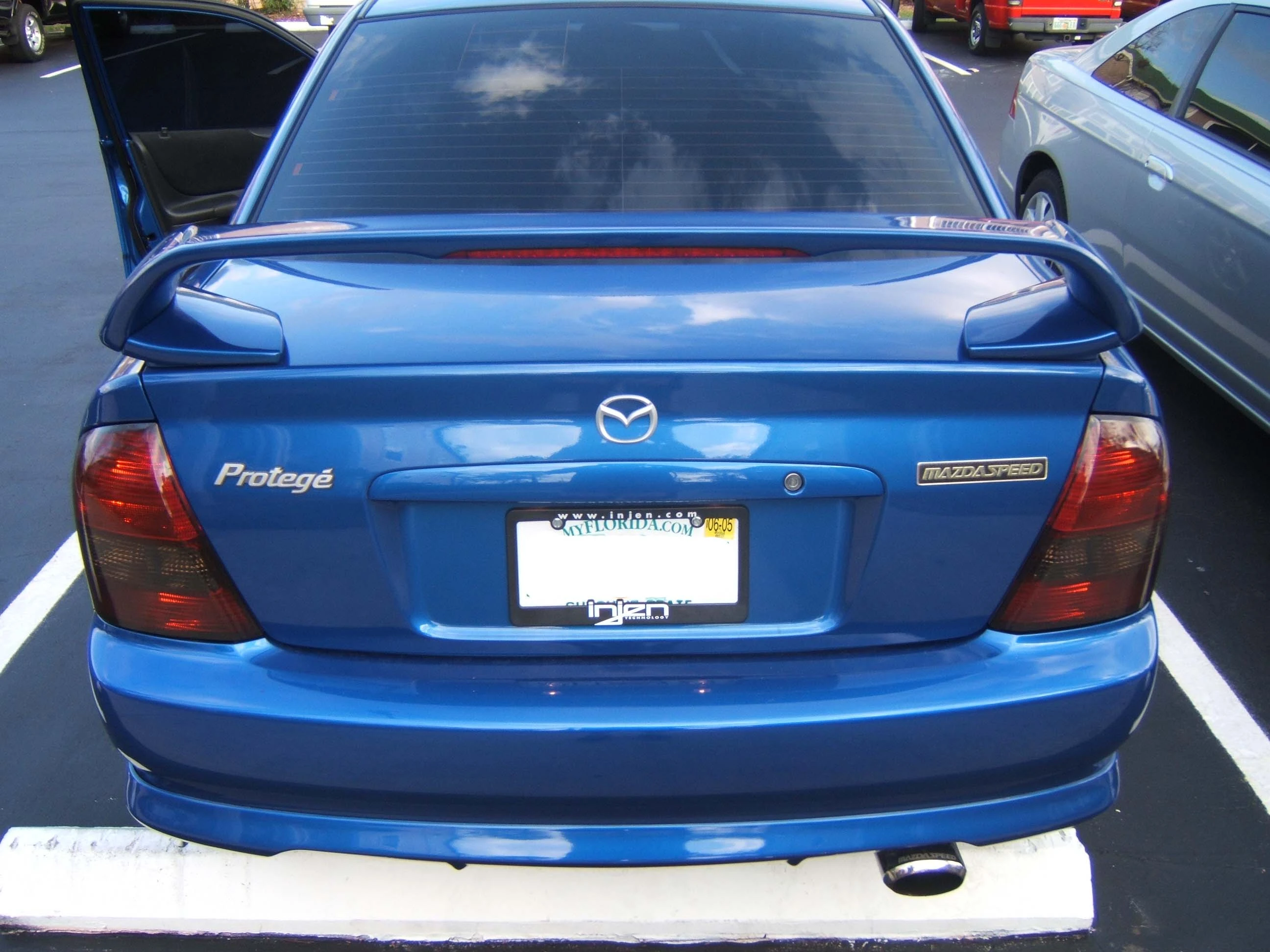 2005_0113taillights0005.JPG