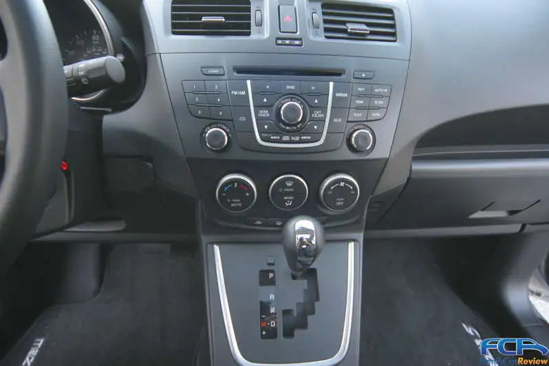 2012 dash.jpg