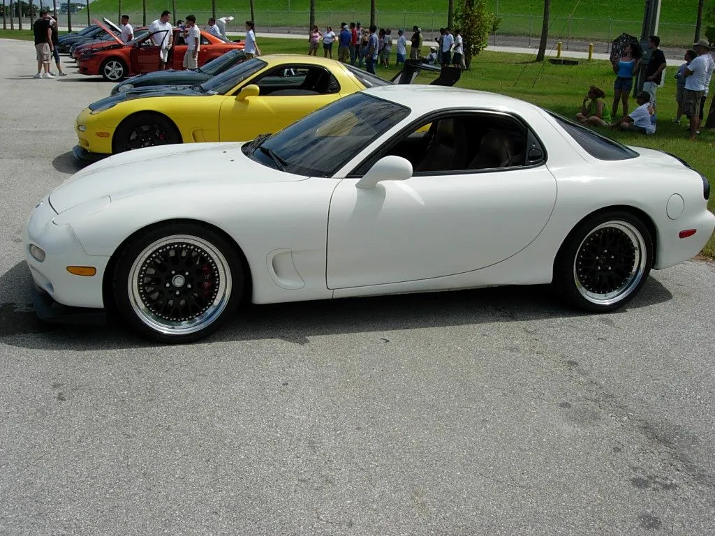 7-30 Mazda Meet 046.webp