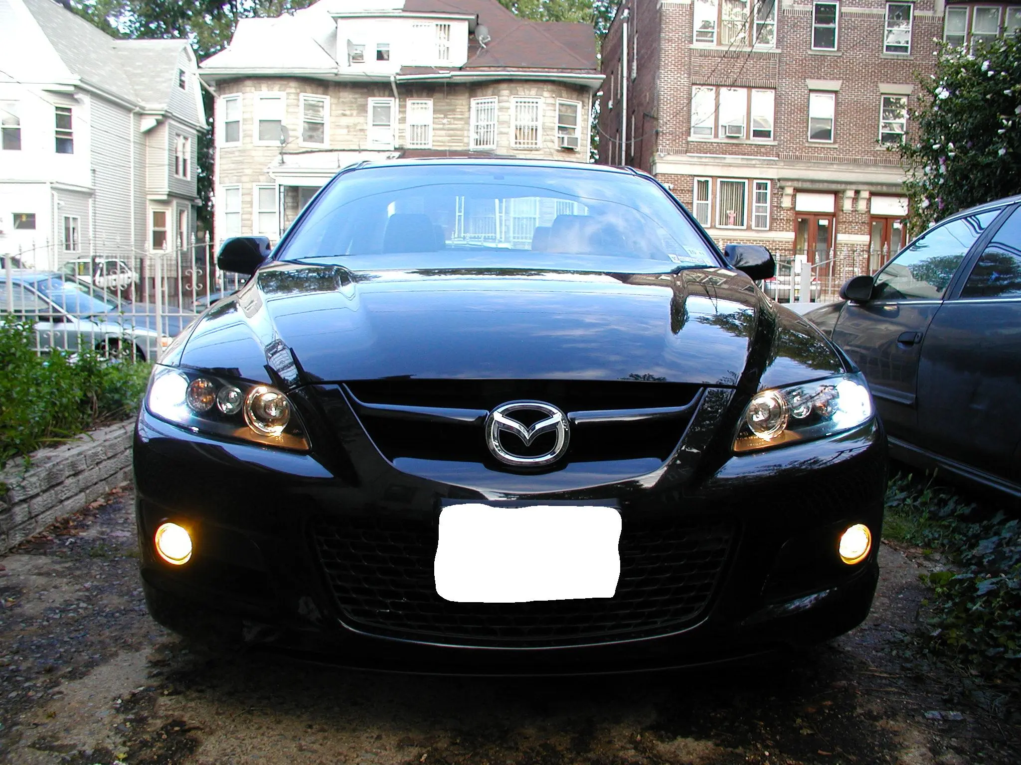 8000K HIDS with 3000K Fog Lights.JPG