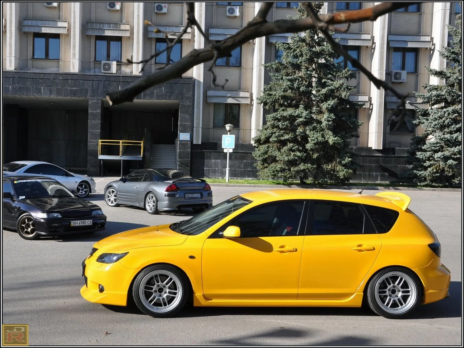 88ccad6fbb506fd6-large.jpg