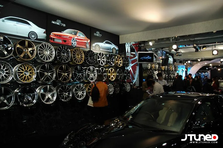 Advan Display 19.jpg