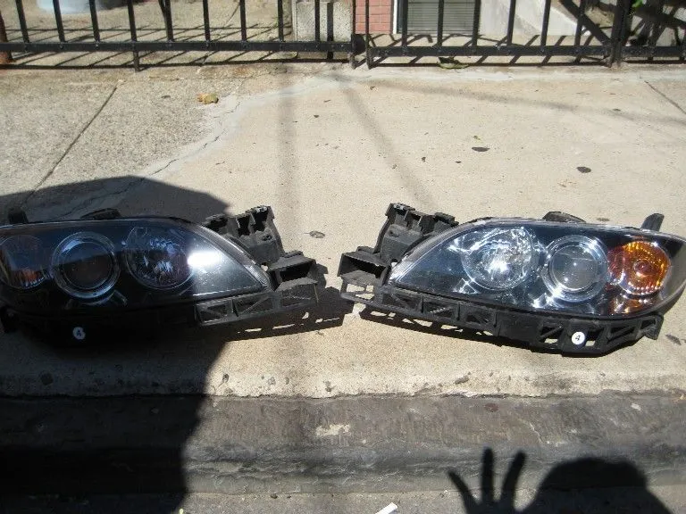 Angel eyes headlamps on floor.jpg