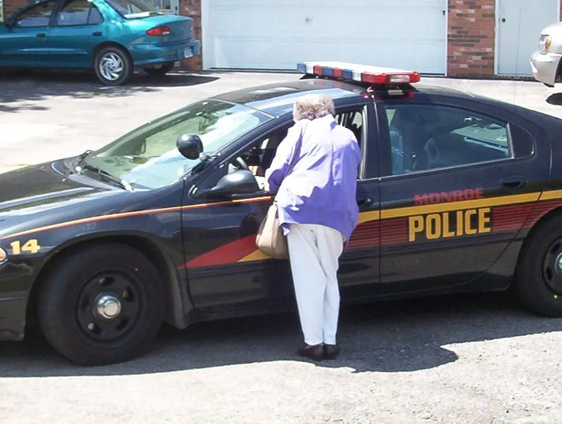 Apt.& car accident 003.webp