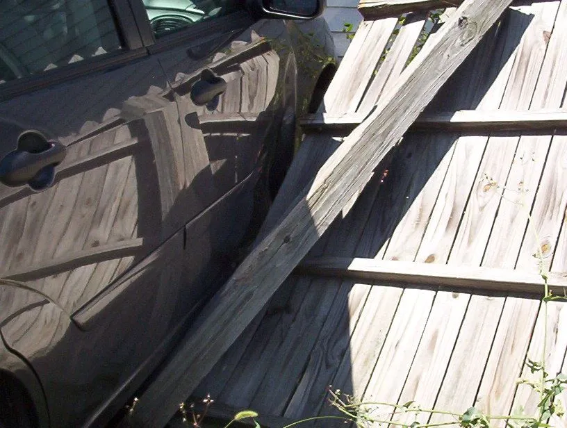 Apt.& car accident 005.webp