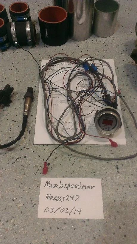 Auto Meter 4378 Ultra-Lite Digital Wideband Air and Fuel Ratio Kit.webp