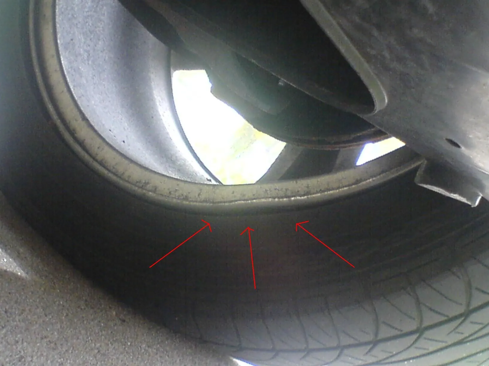 bent rim2.JPG