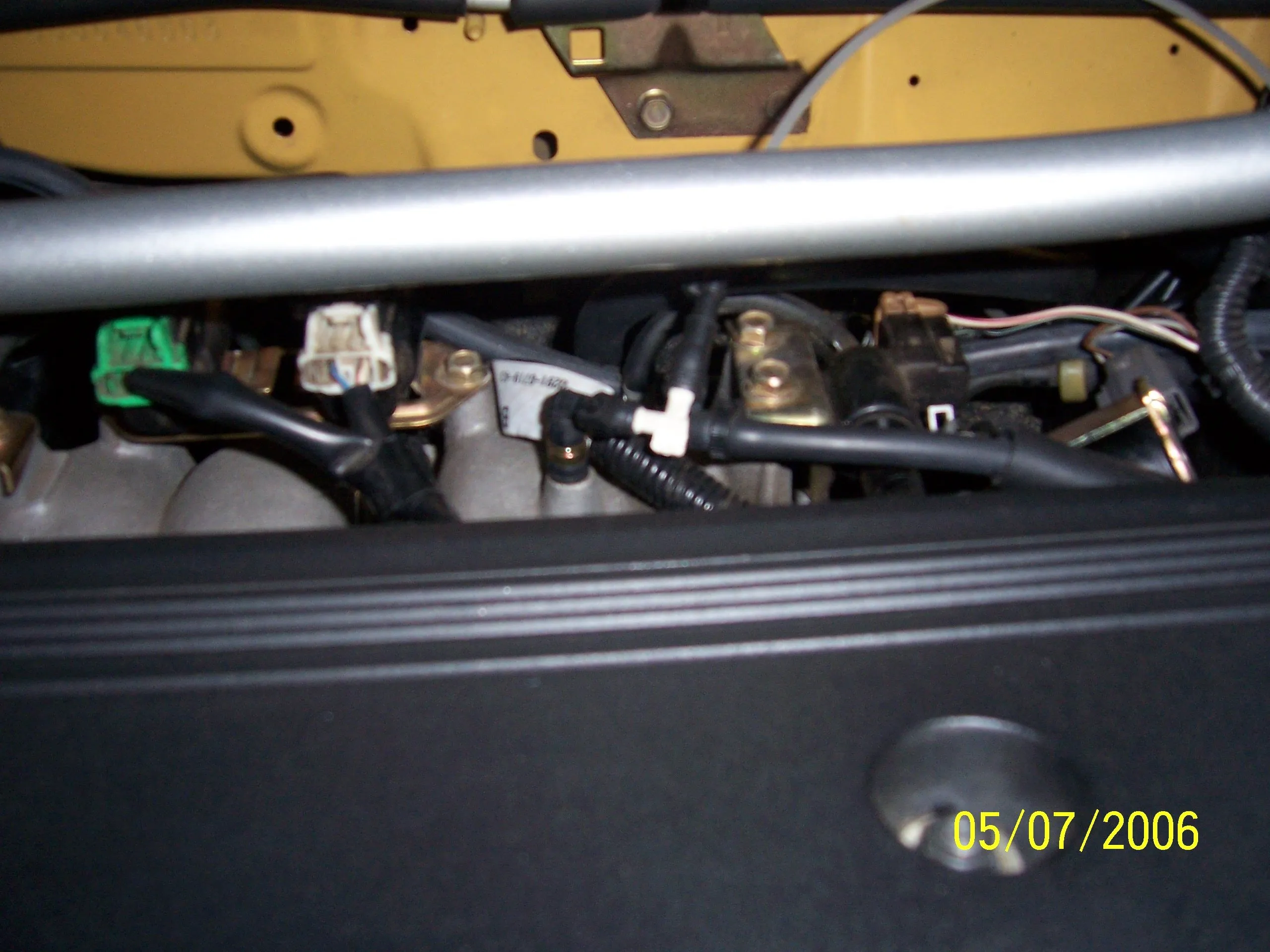 Boost Guage Vac Line_0002.JPG