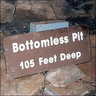 bottomless_pit_105ft.webp