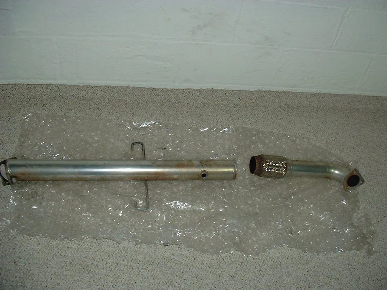 Broken Downpipe.JPG