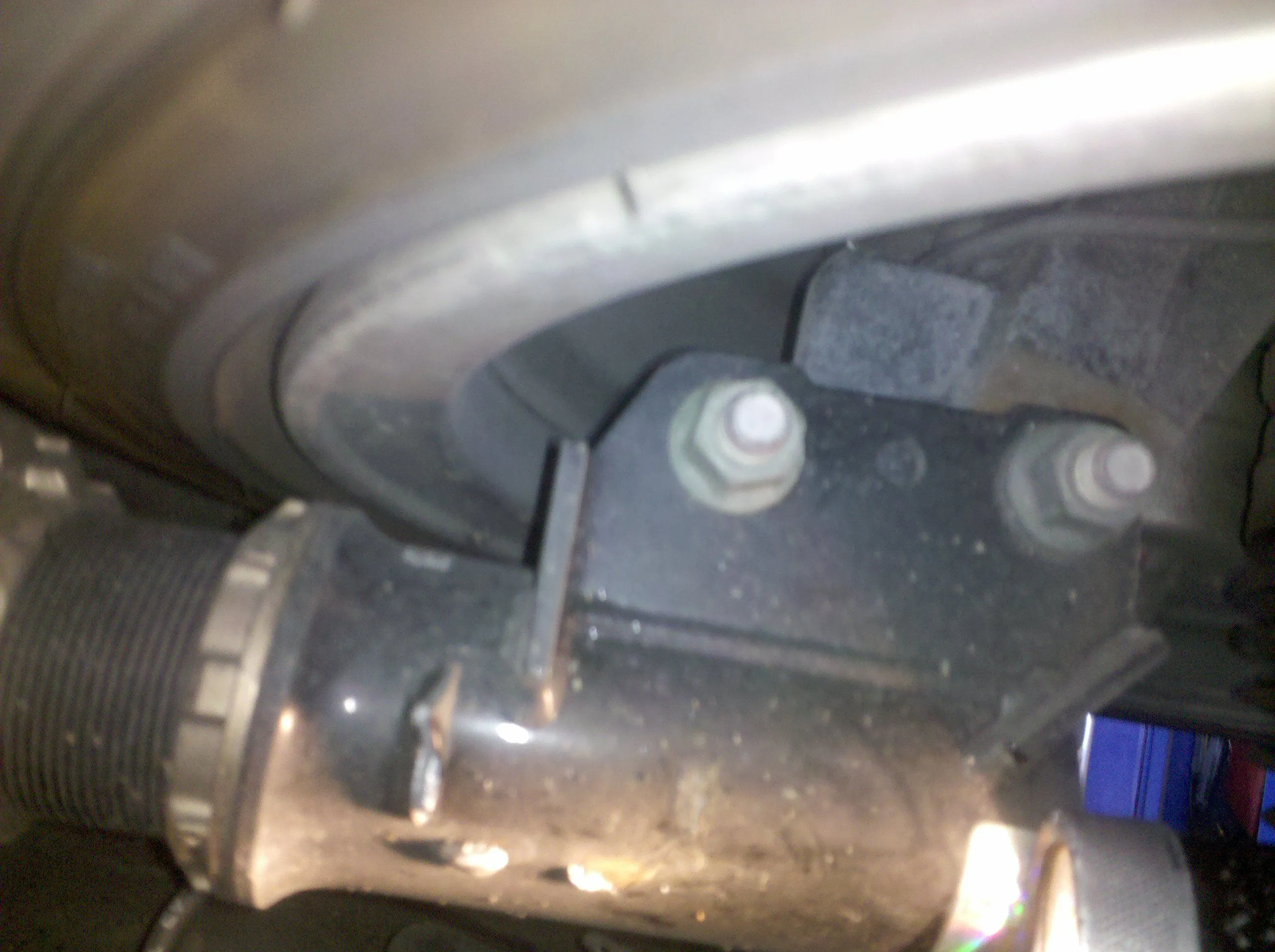 broken strut two.jpg