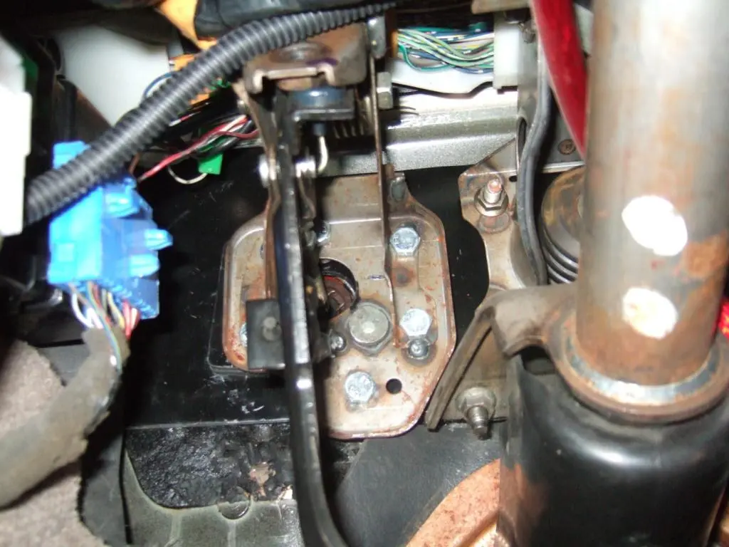 clutch pedal.JPG