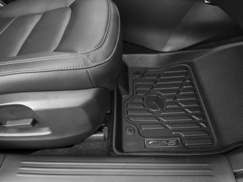 CX-5 First Day_ Passenger Floor Mat_20191117.JPG