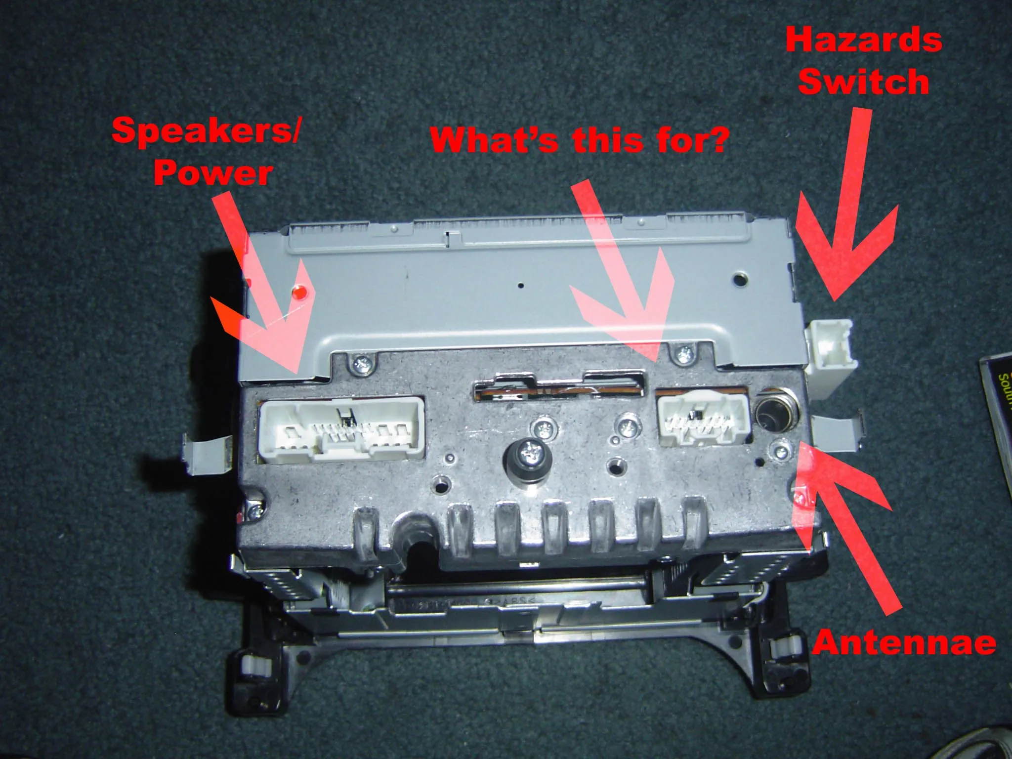 CX-7 Radio.jpg