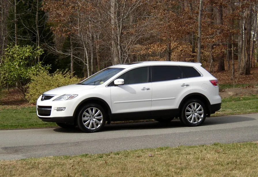 CX-9 Molding at 10inches.jpg