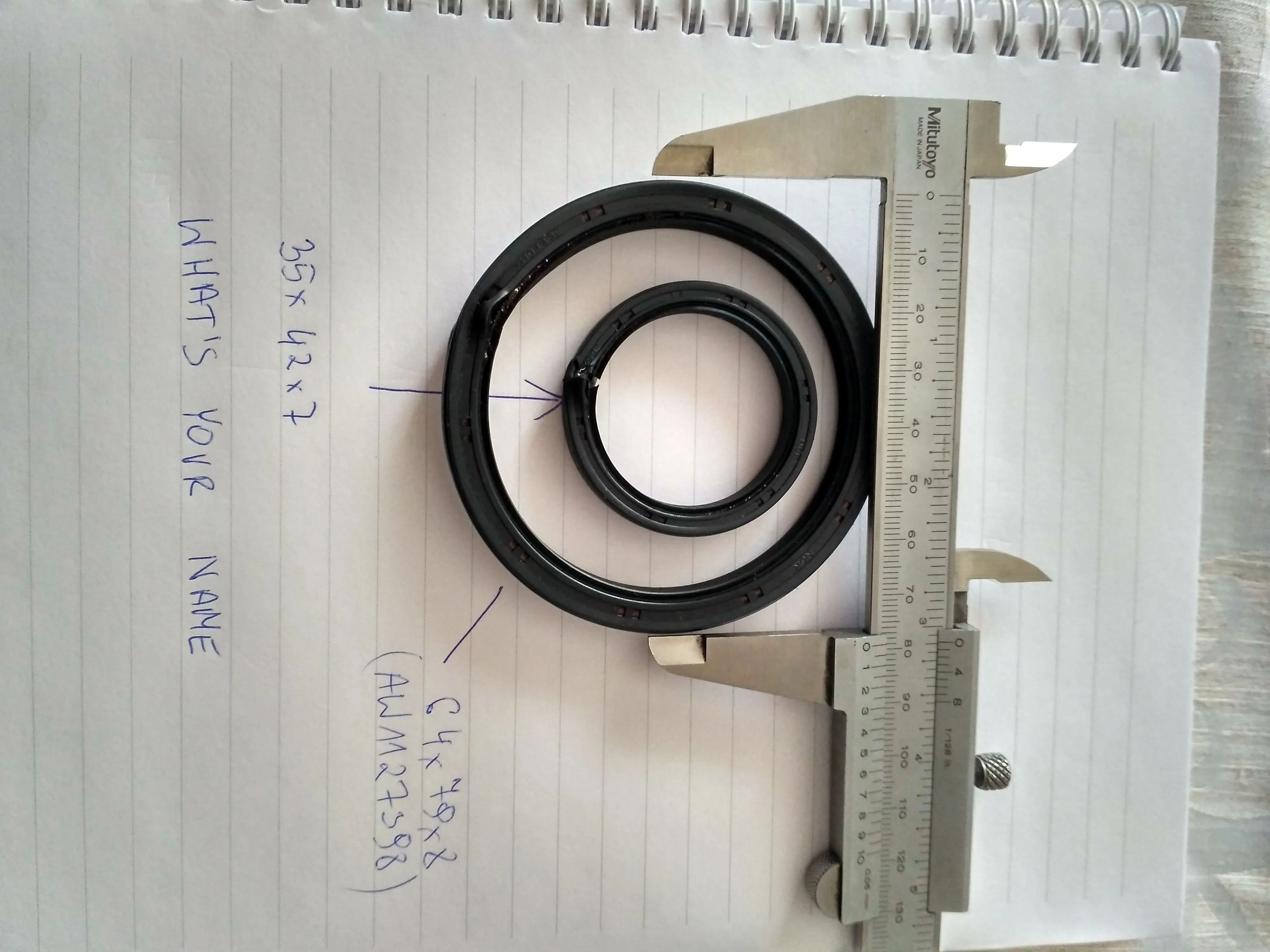 cx-9 oil seal.jpg