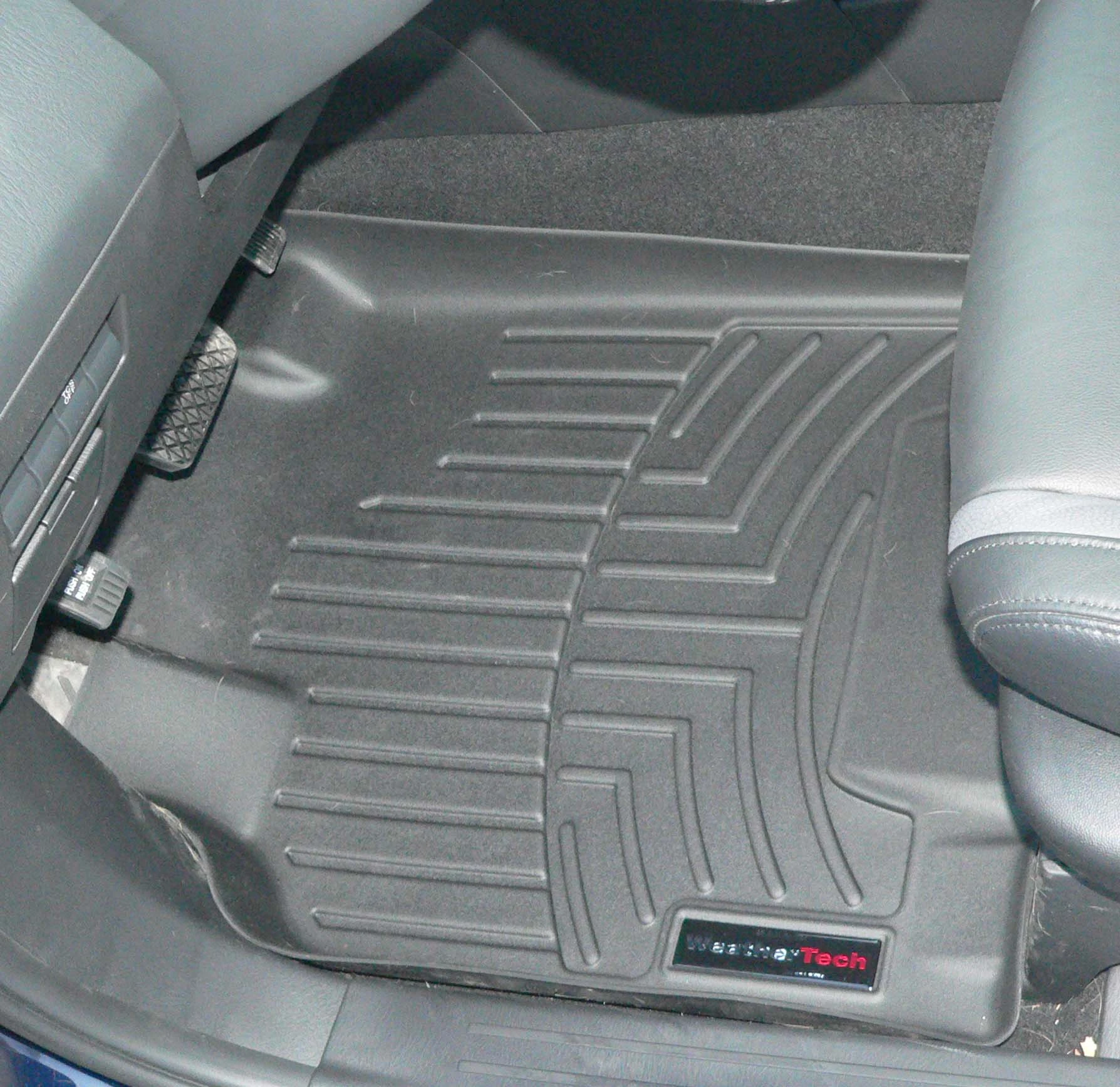 CX-9 Weathertech 1.jpg